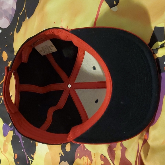 Superman hat. DC comics - Picture 5 of 6